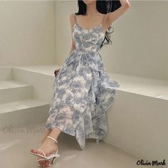 Olivia Mark - Chic Ink Floral Print Halter Dress with Design Sensibility Printed Halter Dress, Dress Idea, Classy Casual Outfits, Classy Casual, Types Of Skirts, Corset Dress, Collar Dress, Cute Casual Outfits, A Line Skirt