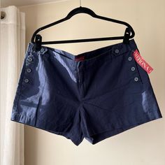 Navy Blue Sailor-Style Shorts With Buttons By Merona. Never Worn, New With Tags! 3 Inch Inseam. Blue Shorts Women, Chino Shorts Women, Usa Shorts, Coral Shorts, Sailor Style, Womens Chinos, Black And White Shorts, Sailor Fashion, Polka Dot Shorts