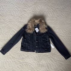 Black Distressed Denim Jacket Removable Faux Fur Collar Never Worn - Nwt Coats Black, Distressed Denim Jacket, Forever 21 Jacket, Black Denim Jacket, Faux Fur Collar, Fur Collar, Fur Collars, Black Tan, Black And Tan