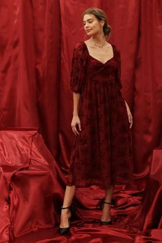 3/4 PUFF SLEEVE ELASTIC CUFF TWIST FRONT SWEETHEART NECKLINE BACK SMOCKING VELVET FLORAL PRINT LINED Velvet Long Sleeve Dress, Long Sleeve Velvet Dress, Twist Front Dress, Velvet Midi Dress, Burgundy Floral, Midi Length Skirts, Midi Dress With Sleeves, Midi Maxi Dress, Twist Front