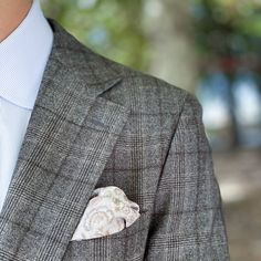 With two distinct patterns on each side, this pocket square allows you to switch up your look effortlessly. Crafted from luxurious Panama silk, it's a perfect addition to your wardrobe, offering endless possibilities for adding that perfect finishing touch to your outfit.In a world of mass-produced fashion, it's details that truly make a difference, bringing a refined style to your look. Details Large size: Approx. 16.5" x 16.5" (42 x 42cm). This is the correct size to allow for many folding sty Elegant Tailored Pocket Square For Formal Occasions, Tailored Elegant Pocket Square For Formal Occasions, Classic Semi-formal Blazer With Pocket Square, Elegant Tailored Pocket Square For Semi-formal Occasions, Elegant Fitted Pocket Square For Formal Occasion, Classic Semi-formal Suit With Pocket Square, Elegant Pocket Square For Workwear, Elegant Formal Pocket Square, Elegant Business Pocket Square