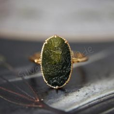 Natural Raw Moldavite Ring, Sterling Silver Rings , Moldavite Gemstone, Dainty Vintage, Bridal, Anniversary Gift, Christmas gift, Moldavite Ring, Moldavite Necklace Handmade item Dispatches from a small business in India Materials: Silver, Stone Gemstone: Moldavite Raw stone Gem colour: Green Metal - 925 Sterling Silver Finish - Silver / Yellow Gold Plated /Rose Gold Plated Setting Type - Bezel Set Style: Minimalist Can be personalised Recycled Moldavite is a talisman sent to Earth for spiritual Wedding Ring Silver, Moldavite Ring, Raw Diamond Rings, Moldavite Jewelry, Meteorite Ring, Raw Diamond, Agate Ring, Ring Handmade, Ring Silver