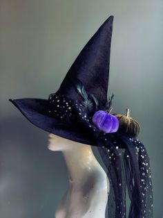 Fun and comfortable witches hat! Dress up as a witch this Halloween season and create your witch costume around one of these beautiful Witchy Hats!  The butterflies can be any color(s) you want so pls feel free to leave a checkout note with your requests! S I Z E  Adult size, fits Teens and Adults S H I P P I N G -  Processed same day or within 24 hours.  1-2 day guaranteed delivery, add item to cart, click shipping tab for rates.  Pls leave a check out note with your need date & contact number Witch Halloween Costume Diy, Witchy Hats, Black Witch Costume, Salem Halloween, Salem Witches, Halloween Witch Costume, Moss Forest, Witch Hat Halloween, Tall Hat