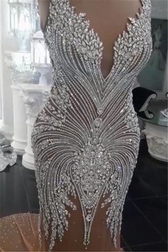 Luxurious Crystals Mermaid Wedding Dresses V Neck Backless Champagne Bridal Gowns-Ballbella डिजाइनर कपड़े, Crystal Wedding Dresses, Lace Mermaid, Wedding Dresses For Sale, فستان سهرة, Prom Dresses Online, Eye Shape, Online Wedding Dress, Crystal Wedding