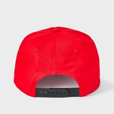 a red hat with the word's logo on it