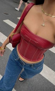 Top And Jeans, Mia 3, Baggy Pants, Fashion Streetwear, Cute Simple Outfits, Fashion Fits, Looks Style, Lookbook Outfits