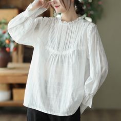 Fall Cotton T-shirt With Ruffles, Crew Neck Shirt With Ruffles For Spring, Casual Cotton Shirt With Ruffles, Long Sleeve Ruffled T-shirt For Summer, Ruffle Collar, T Shirt For Women, Women Tops, Sewing Inspiration, Cotton T Shirt