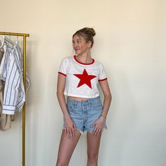 Crew Neck Tops With Star Logo For Summer, Casual Summer Tops With Star Logo, Relaxed Fit Short Sleeve Tops With Star Logo, Casual Tops With Star Logo And Relaxed Fit, White Summer Tops With Star Logo, Casual Red Tops With Star Print, Casual Red Top With Star Print, Casual Red Star Print Tops, Red Star Print Top For Summer