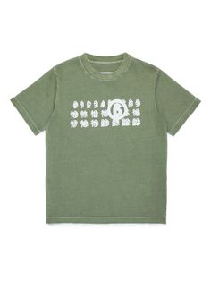 moss green cotton soft jersey signature numbers motif signature single-stitch logo crew neck short sleeves straight hem Green Relaxed Fit T-shirt With Logo Print, Cotton Number Print Short Sleeve Tops, Cotton Short Sleeve Top With Number Print, Green Cotton T-shirt With Logo Print, Green Relaxed Fit T-shirt With Logo, Crew Neck Cotton Top With Number Print, Number Print Short Sleeve T-shirt For Streetwear, Cotton T-shirt With Number Print, Crew Neck, Crew Neck Cotton T-shirt With Number Print