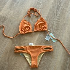 Nwt Luli Fama Bikini Small Reversible Bottoms, Orange And Gold, Large Orange Top. Brand New Never Worn Luli Fama Swimwear, Spring Orange V-neck Swimwear, Bra-friendly Micro-elastic Swimwear For The Beach, Orange Bra-friendly Triangle Top Swimwear, Orange Triangle Top Swimwear With Built-in Bra, Orange Top, Orange Gold, Womens Swim, Swimming