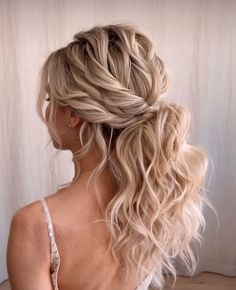 Bridesmaid Hairstyles Ponytail Curly Hair, Low Bun Wedding Hair Front View Middle Part, Bridal Hair With Spaghetti Strap Dress, Bridesmaid Hair With Spaghetti Strap Dress, Bride Hairstyles Thick Hair, Blonde Bridesmaid Hair Half Up, Side Ponytail Bridesmaid Hair, Hall Up Half Down Hair, Money Piece Updo