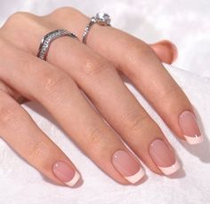 Experience the timelessly elegant yet daringly soft French manicure! Nails Kit Includes: 30 nails in 15 inclusive sizes Nail Glue/Gel Nail Tabs Double Sided Nail File Cuticle Stick Alcohol Pad Instructions Dimensions: Short; Shape: Square; Finish: Glossy HOW TO APPLY: Clean hands and let dry. Then, utilize the enclosed cuticle stick to push back cuticles, select the right nail for each finger, and set aside. Buff the nail surface with the double-sided file to create some texture. With the alcoho Gel French Tips, Short French Nails, French Tip Press On Nails, Radiate Confidence, French Tip Acrylic Nails, Nagel Inspo, Soft Gel, Stick On Nails, Adhesive Glue