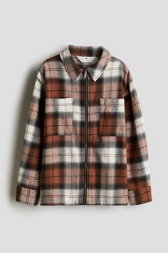 Overshirt in soft flannel. Collar  zipper at front  and patch chest pockets. Long sleeves with button at cuffs. Dark Blue Tie, Fall Capsule Wardrobe, Latest T Shirt, Maternity Swimwear, Sports Hoodies, Brown Plaid, Set Outfit, Maternity Wear, Shop Swimwear