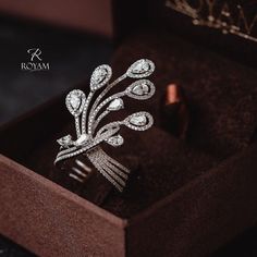 Modern Diamond Cocktail Rings, Expensive Jewellery, Diamond Ring Designs, Portfolio Designs, Metal Jewellery, Diamond Jewelry Set, Fancy Jewellery Designs, Diamond Necklace Designs