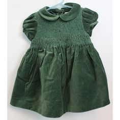 Gymboree Dress Green Velveteen Dress Smocked Front With Puffed Short Sleeves Back Button Closure With A Bow Peter Pan Neckline Green Satin Lining Includes Matching Velvet Hair Bows New With Tags Approximate Weight: 9 Oz Baby Size 3-6 Months Baby Measurements: Height: 23-25 In (58.5-64 Cm) Weight: 12-17 Lbs (5.5-7.5 Kgs)In The Future! Https://Poshmark.Com/Closet/Tammypons Velvet Hair Bows, 6 Month Baby, Velvet Hair, Green Satin, Baby & Toddler Clothing, Baby Size, Smock Dress, Matching Dresses, Baby Month By Month