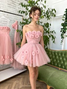 Peony Princess Mini Dress Teuta Matoshi, Bridesmaid Saree, Straight Across Neckline, Mini Homecoming Dresses, Tulle Homecoming Dress, Pink Homecoming Dress, Alyce Paris, Party Kleidung, Paris Dresses