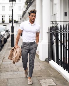 White Polo Shirt Outfit, Business Casual Outfits For Men, Casual Chique Stijl, Herren Style, Spring Outfits Men, Hipster Man