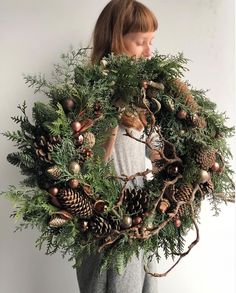 Home Made Christmas, Dekoratívne Vence, Jul Diy, Wreaths Diy, Xmas Wreaths, Christmas Decorations Rustic, Christmas Wreaths Diy