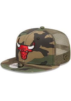 Wear your Bulls style with pride in this Chicago Bulls New Era Green Camotruck 9FIFTY Snapback Hat! This Chicago Snapback Hat features a front embroidered team logo on a structured polyester camo crown with flat visor and snap closure. Go Bulls! Front embroidered logo, Fashion alternate colorway, Side New Era Flag, Back plastic snapback, Adjustable closure, Polyester material, Polyester, Wipe clean with cloth or cleaning kit, 4 Casual Trucker Hat With Embroidered Logo And Flat Brim, Embroidered Logo Snapback Trucker Hat For Fans, Flat Bill Trucker Hat For Fans, Fan Merchandise Snapback Hat With Logo Patch, Snapback Hat For Fan Gear With Flat Brim, Summer Snapback Hat With Logo Patch And Flat Brim, Spring Snapback Hat With Embroidered Logo, Flat Brim Snapback Hat With Logo Patch For Summer, Casual Trucker Hat For Fan Merchandise