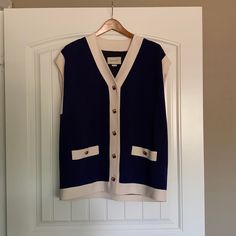 Nwt Women Gucci Vest Size 38 Blue And Ivory Comes With Dust Bag Luxury Gucci Cream Outerwear, Luxury Cream Gucci Outerwear, White Gucci Outerwear For Spring, Classic White Gucci Outerwear, Blue Gucci Outerwear For Work, White Gucci Outerwear For Work, Classic Blue Gucci Outerwear, Gucci Blue Spring Outerwear, Gucci Blue Outerwear For Spring