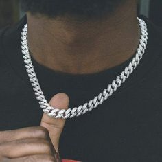 Mens Accessories Necklace, Forever Products, Vvs Diamond, Dope Jewelry, Hip Hop Jewelry, Cuban Link Chain, Cuban Chain, Chains For Men, Link Necklace