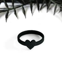 Adjustable Black Heart-shaped Ring, Minimalist Adjustable Black Rings, Black Handmade Promise Jewelry, Handmade Black Promise Jewelry, Handmade Black Jewelry For Promise, Adjustable Black Rings For Everyday Wear, Handmade Black Promise Ring, Minimalist Black Hypoallergenic Rings, Minimalist Handmade Black Ring