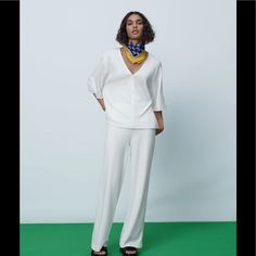 Zara Two Pieces Knitted Suits Elegant V-neck Loungewear Sets, Stretch V-neck Workwear Sets, Stretch V-neck Sets For Workwear, V-neck Workwear Sets For Summer, Chic White V-neck Sets, Elegant Stretch Pantsuit For Spring, White Stretch V-neck Sets, White V-neck Stretch Set, Summer Formal V-neck Sets