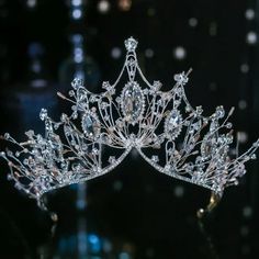 Luxury Diverse Silver Color Crystal Bridal Tiaras Crown Rhinestone Pageant Diadema Collares Headpieces Wedding Hair Accessories Diamond Quince Crown, Crowns And Tiaras Royalty, Xv Crowns, Pretty Tiaras, Crowns For Quinceanera, Quince Tiaras, Tiara Aesthetic, Quinceanera Crowns, Princess Tiaras