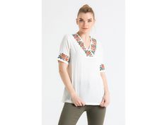 Cream Women Short Sleeve Linen Embroidered Blouse, Boho Chic Short Sleeve Linen Blouse, Floral Embroidered Linen Blouse, Short Sleeve Blouse Dear Customer, 🌸💃 Looking for the perfect summer blouse? Check out our beautiful women's short sleeve linen embroidered blouse! 🌞👌 Made with soft and breathable fabric, this blouse is perfect for sunny days and warm nights. 💕😍 Featuring delicate embroidery and eye-catching designs, this blouse is sure to turn heads and make a statement. 👀👍 With its comfortable fit and stylish design, it's the perfect addition to any wardrobe. 😎💯 Whether you're going out for brunch or lounging by the pool, this blouse is the perfect choice. So why wait? Add it to your cart today! 🛍️😊 General Properties Lining: Available Fabric: Sile Fabric Usage: It is suit Traditional V-neck Top With Chikankari Embroidery, Bohemian V-neck Top With Resham Embroidery, Folk Style V-neck Blouse With Embroidered Neckline, Traditional Embroidered V-neck Peasant Top, Traditional V-neck Blouse With Embroidered Hem, Traditional White V-neck Embroidered Top, Peasant V-neck Top With Floral Embroidery, Traditional Embroidered V-neck Top With Chikankari, Folk Style White V-neck Blouse