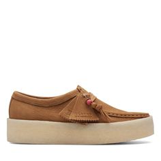 Model Name: Wallabee Cup Model Number: 26168640 Material: Nubuck Color: Tan Nubuck Condition: New With Box Width: Medium (B, M) The Clarks Story Began In England In 1825 When The Clarks Brothers, Cyrus And James, Created Their First Pair Of Shoes. In 1977, Their Business Expanded Into The United States And Soon Acquired The Hanover Shoe Company And Bostonian Shoe Company. Today, Clarks Continues To Strive For Superior Footwear With Innovative New Techniques And Materials, All While Remaining Tru Brown Oxfords Women, Clarks Shoes Women, Clarks Wallabee, Clarks Wallabees, Brown Oxfords, Clarks Women's, Shoe Company, Clarks Originals, Brown Shoe