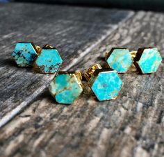 Turquoise Earrings Turquoise Earrings Gold, Raw Stone Earring, Kay Jewelry, Turquoise Stud Earrings, Earrings Turquoise, Pretty Jewelry, Studs Earrings, Genuine Turquoise, Diy Schmuck