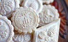 some cookies are sitting on a plate and ready to be eaten