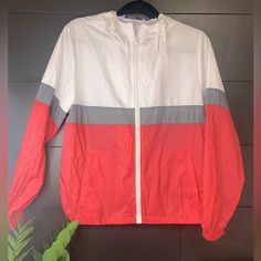 Women’s Light Jacket/Windbreaker. Size L. Nwt. Cisono Brand. Ultra Light Weight, Water Resistant, Wind Protective, Quick Dry, Easy Care. Womens. Juniors. Girls. Spring White Color Block Windbreaker, Casual Pink Color Block Windbreaker, Jacket Women, Light Jacket, Water Proof, Lightweight Jacket, Pink Grey, Quick Dry, Water Resistant