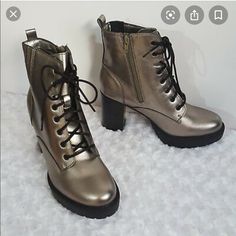 Brand New With Tags. No Trades! Accepting Reasonable Offers! Metallic Ankle Boots For Fall, Metallic Leather Boots With Round Toe, Trendy Metallic Round Toe Boots, Trendy Metallic Winter Boots, Gold Casual Boots For Party, Casual Gold Boots For Party, Casual Silver Boots For Fall, Chic Metallic Boots With Round Toe, Silver High-top Boots For Winter