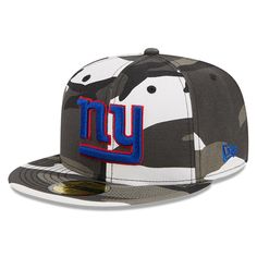 Add some street-ready flair to your New York Giants fandom with this Urban Camo 59FIFTY hat from New Era. It offers a structured construction, flat bill and a high crown for a more trendy and elevated look. The vibrant New York Giants graphics are highlighted by a cool camo background to showcase your fandom in style. Camo Background, Nfl New York Giants, 59fifty Hats, Luxe Gifts, Fitted Hat, New York Giants, Fitted Hats, Gifts For Teens, New Era