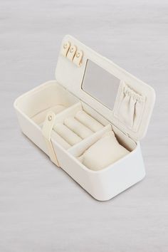 Béis 'The Jewelry Case' in Beige - Small Jewelry Case For Travel White Rectangular Cosmetic And Toiletry Storage Gift, White Rectangular Cosmetic And Toiletry Storage, Rectangular White Cosmetic And Toiletry Storage Gift, White Rectangular Jewelry For Everyday Use, Modern Rectangular Jewelry Storage For Gift, Beige Rectangular Jewelry Gift, Black Cosmetics, Plastic Water Bottles, Suitcase Bag