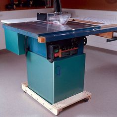 a workbench with a table sawing on it