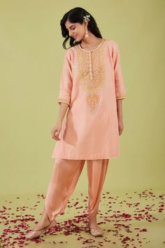 Pink three fourth sleeves short A-line kurta with bloom yoke embroidery using gota, moti sequins and zari nakshi highlights. Paired with a samosa pant. - Aza Fashions Spring Chanderi Salwar Kameez With Mirror Work, Spring Traditional Wear With Mirror Work Unstitched, Spring Straight Kurta Set With Gota Work, Traditional Mirror Work Kurta For Spring, Spring Sets With Gota Work And Straight Kurta, Traditional Wear With Gota Work For Spring, Spring Traditional Wear With Gota Work, Traditional Festive Set With 3/4 Sleeves, Spring Semi-stitched Salwar Kameez With Gota Work