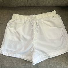 Dsg Women’s Large High-Rise Notched Woven Shorts Pure White, 100% Nylon. Everyday Shorts, Breathable, Water Repellant. Nwt White Beachwear Shorts For Daywear, Summer Nylon Bottoms With Drawstring, Drawstring Bottoms Shorts For Daywear, Casual Nylon Bottoms For Beach Season, White Drawstring Bottoms For Daywear, Summer Drawstring Shorts For Daywear, White Nylon Drawstring Bottoms, White Nylon Shorts With Pockets, Summer Nylon Short Bottoms