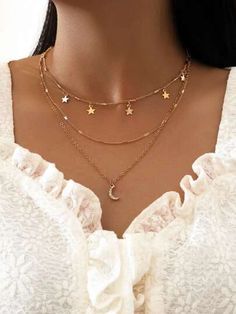 Star Necklace Gold, Star Charm Necklace, Jewelry Accessories Ideas, Classy Jewelry, Gold Necklace Layered, Necklaces Jewelry, Cute Necklace, Girly Jewelry, Layered Necklace