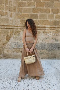 Style // A rich effortless faded brown linen long skirt that gets better with age Simple, stylish and made with the softest linen, our Amalfi Skirt if effortlessly romantic and oh so pretty. Designed to transition throughout the year, pair with sandals for summer or boots for fall and winter. Designed to be versatile the Amalfi Skirt can be worn pregnant and postpartum, with elastic waistband for the most comfort Fabric Note // Made in Italy from 100% Linen Sizing Advice // Available in one size Relaxed Linen Maxi Skirt For Vacation, Long Linen Skirt For Vacation, Linen Long Skirt For Vacation, Vacation Long Linen Skirt, Vacation Wide-leg Linen Maxi Skirt, Bohemian Linen Maxi Skirt For Beach, Linen Maxi Skirt For Summer Beach, Linen Flowy Skirt For Vacation, Casual Linen Maxi Skirt For Beach