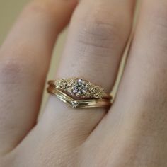 Vintage Style Rings Engagement, 1930s Wedding Ring, Antique Ring, Earthy Wedding Rings, Italian Engagement Ring, Golden Engagement Ring, Victorian Wedding Ring, Vintage Gold Engagement Rings, Antique Style Rings