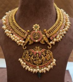 Jalebi Haram, Latest Gold Jewellery Indian, Fancy Jewelry Necklace, Pretty Jewelry Necklaces, Antique Jewellery Designs, Pearl Necklace Designs