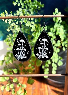 Wooden Teardrop Earrings Diy, Goth Moon Tattoo, Black Acrylic Earrings, Painting Earrings, Earrings Mushroom, Wood Jewelery, Teardrop Jewelry, Mushroom Jewelry, Moon Tattoo Designs