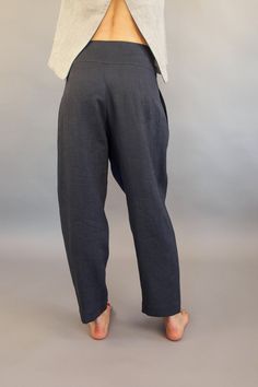 "Dear Ladies, these amazing linen pants take elegance and comfort on a totally new level! Be sure, if any pair of pants will ever make you happy - these linen harem pants are definitely your sure strike. All the morning struggles and questions what to wear will leave your mind, since these pants will become your absolute champion! Slightly tapered linen pants have two side pockets and two big and beautiful buttons closure in the front. These yoga harem pants has wide range of colors, so I am sur High Waisted Linen Pants, Linen Pants For Women, Loose Linen Pants, Yoga Harem Pants, Linen Harem Pants, Casual Linen Pants, Drop Crotch Pants, Harem Pants Women, Free Yoga