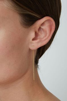 These elegant handmade earrings feature an 18k gold plated sterling silver chain and bar pendant. Pair with delicate gold jewelry to complete the look. 18k gold plated sterling silver, 20 gauge post. Approx. 2.5" in length Handmade in USA Yellow Prom, Gold Minimalist Jewelry, Delicate Gold Jewelry, Prom Outfit, Earring Designs, Thread Earrings, Oval Nails, Gold Earrings Designs, Minimal Jewelry