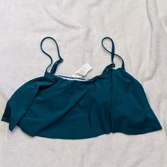 Women's Cupshe Teal Bikini Top New With Tags Size Medium Cropped Swimwear With Built-in Bra For Vacation, Sleeveless Crop Top With Built-in Bra For Poolside, Poolside Beachwear Crop Top With Built-in Bra, Beachwear Tops With Built-in Bra For Vacation, Beachwear Crop Top With Built-in Bra, Beachwear Tops With Built-in Bra, Green Vacation Top With Built-in Bra, Summer Tops With Built-in Bra For Sunbathing, Poolside Triangle Top With Adjustable Straps