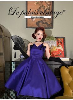 Treat yourself to a truly luxurious experience with our Le Palais vintage elegant purple strapless bodice-style gigantic dress. This breathtakingly glamorous purple hue combined with the strapless bodice-style and its exquisite details make for a show-stopping look. Whether for an evening event or a ball, this dashingly classy dress will make you feel sophisticated, classy, and gorgeous. Sleeveless Purple Cocktail Evening Dress, Purple Strapless Evening Dress For Prom Season, Glamorous Purple Ball Gown Dresses, Glamorous Purple Ball Gown Evening Dress, Vintage Overbust Corset Dress For Evening, Purple Evening Dress With Sweetheart Neckline For Gala, Elegant Purple Strapless Dress For Formal Occasions, Purple Strapless Evening Dress, Purple Strapless Dress With Sweetheart Neckline For Evening