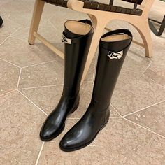 ad eBay - 2024 new round toe metal buckle long boots fashion knight knee high boots flats - Buy Now, click the link (eBay) Mid High Boots, Long Leather Boots, Knight Boots, Popular Boots, Warm Boots, Zipper Boots, Womens Knee High Boots, Winter Boots Women, Long Boots