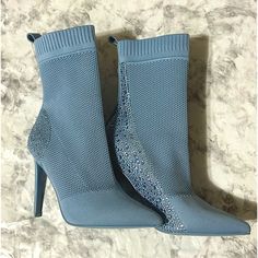 Steve Madden Majesty Nib Blue Mid Calf High Heel Boots Sz 8.5 Nwob Blue High Ankle Heels For Party, Blue High Ankle Heels For Fall, Fitted Blue Ankle Boots, Blue Pointed Toe Boots For Night Out, Blue High Heel Boots For Evening, Elegant Blue Ankle-high Boots, Fitted Blue Almond Toe Boots, Blue Heels For Winter Party, Elegant Blue Almond Toe Boots